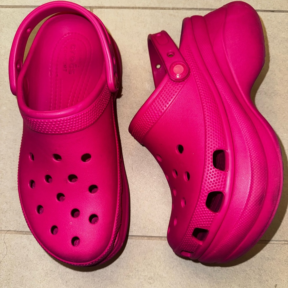 Croc iconic platform
